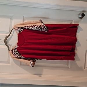 Women's red top size 2X